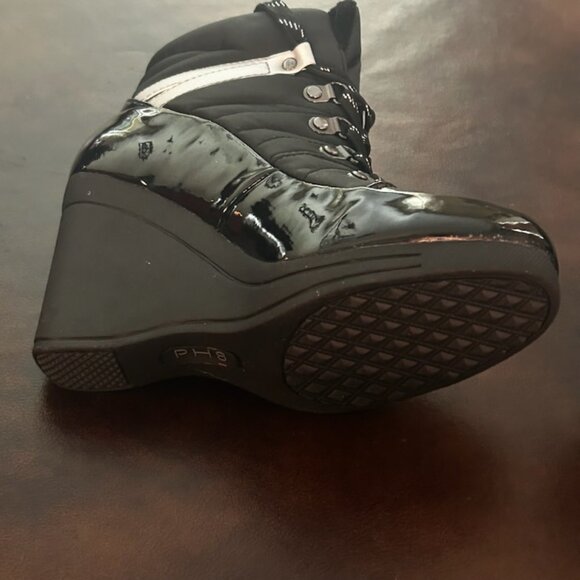 NIB Bebe PH8 Wedge Platform Ankle Booties - Picture 11 of 11